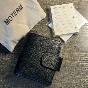 Moterm A9 Regular Rings Planner/wallet black pebbled